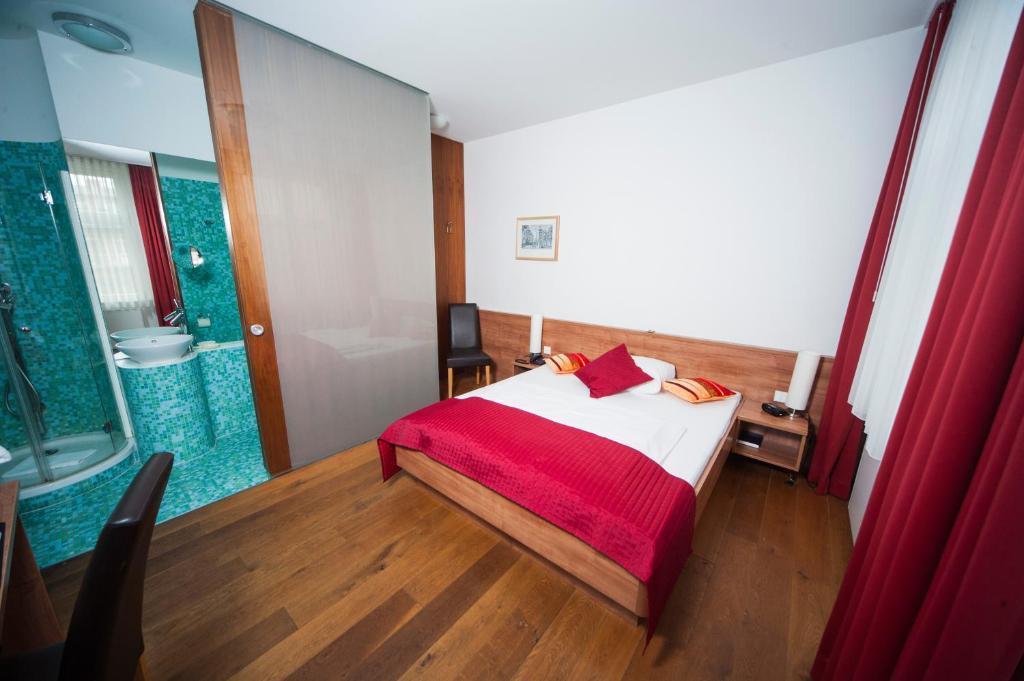 Hotel Zum Hofmaler Потсдам Номер фото